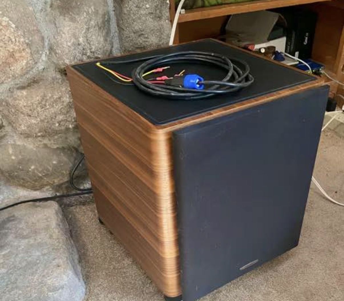 Main image 4