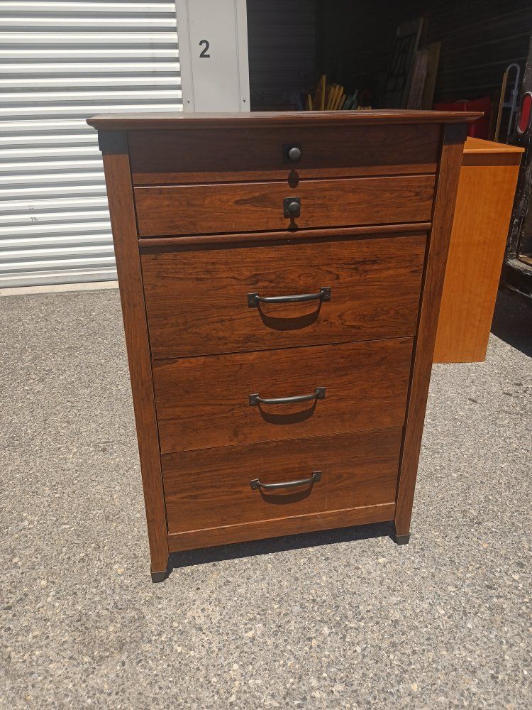 Rustic Wooden Tall Chest of Drawers Dresser