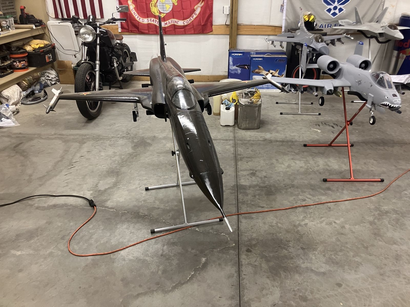 Main image 4
