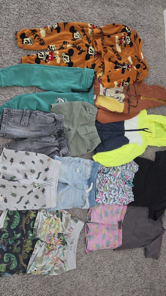Boys 3T clothing lot - 10$