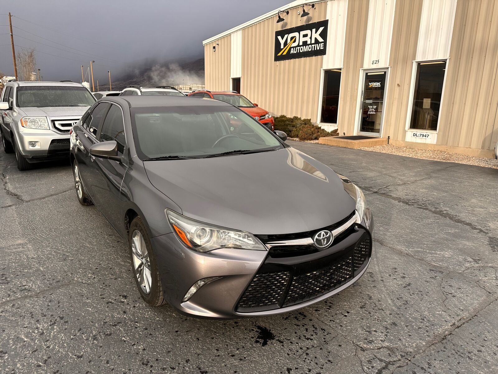 2016 Toyota Camry SE