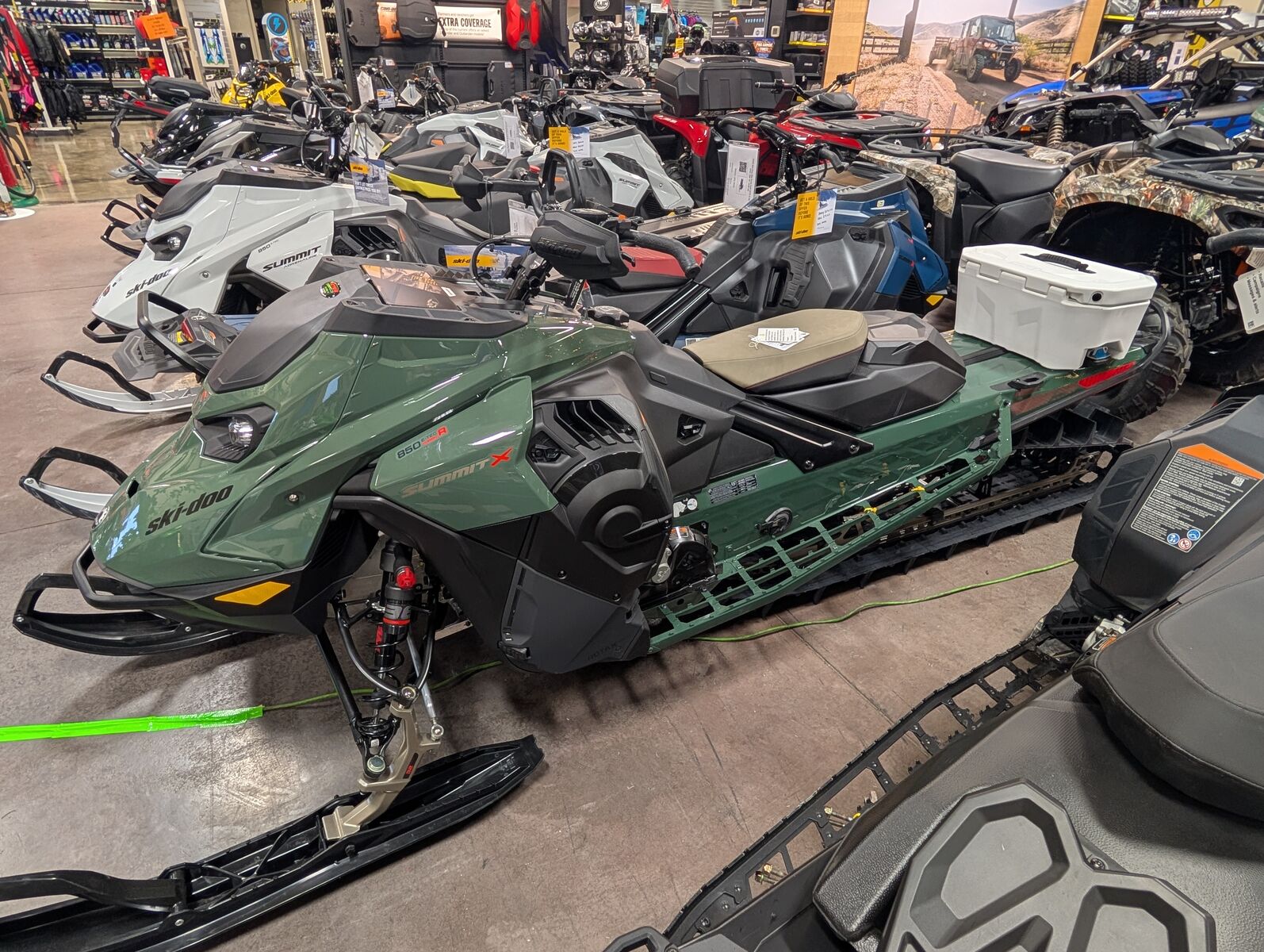 2026 Ski-Doo Summit Exp 8TR 165 3P