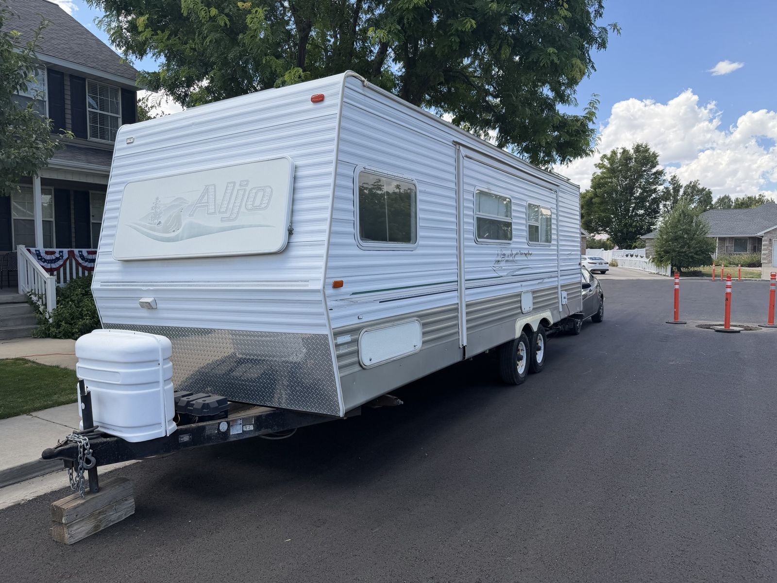 2004 Aljo Avalanche 26 foot