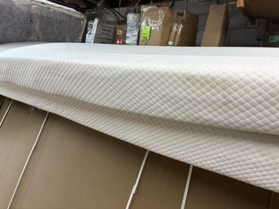 Brand new 5 inch king mattress