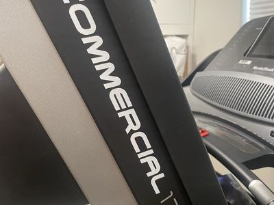 NordicTrack Commercial 1750 Folding Treadmill