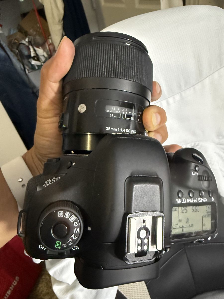 Canon 7D And Sigma 35mm Art