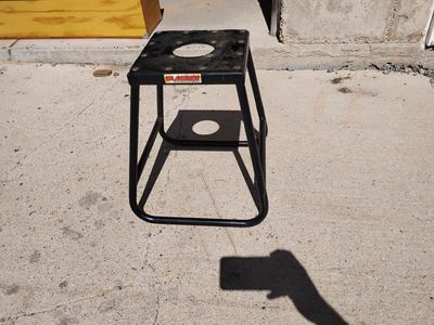 Dirtbike stand
