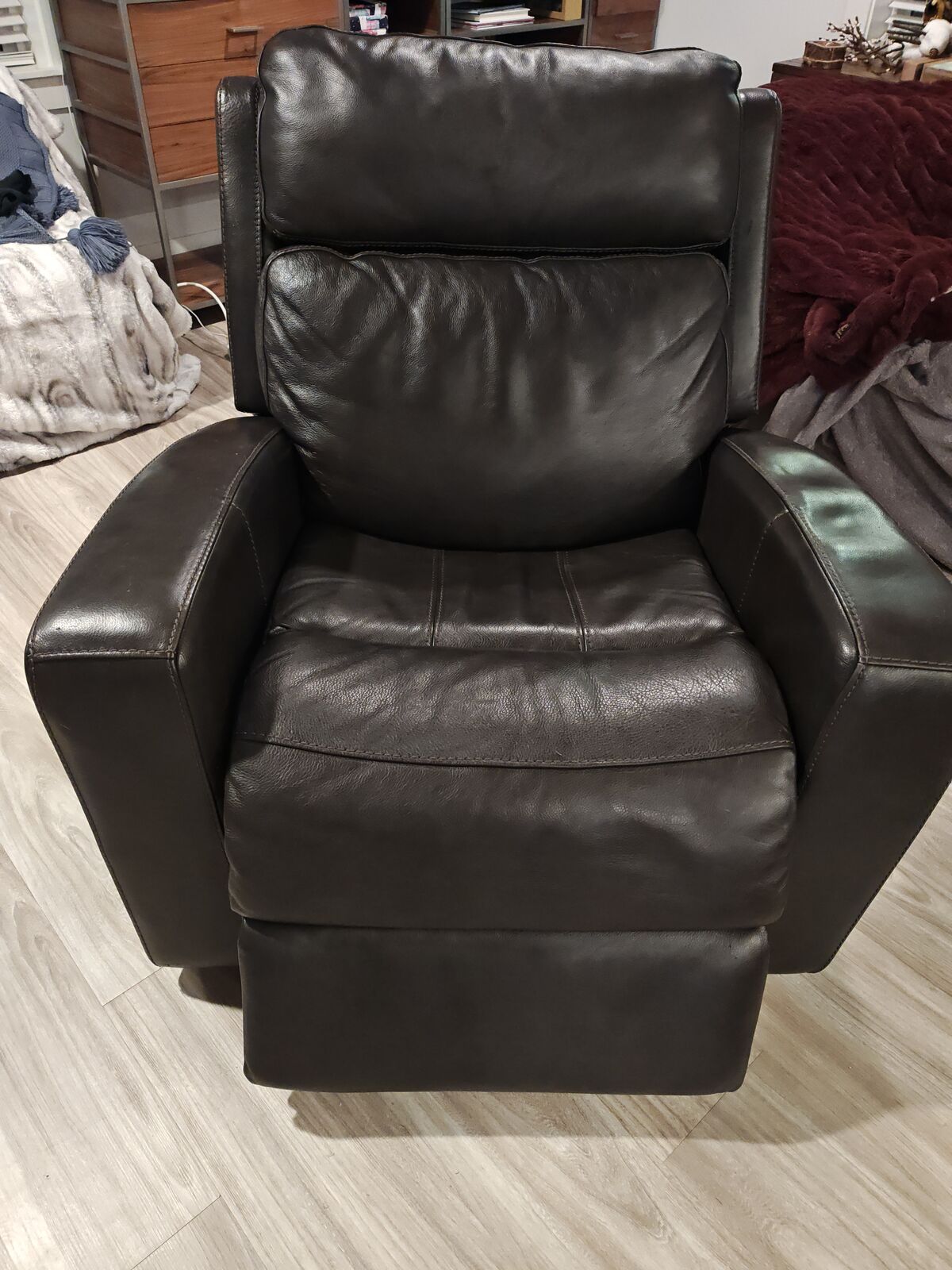 Power Gliding Recliner w/Power Head Rest