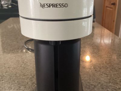 Expresso Maker, “Nespresso”