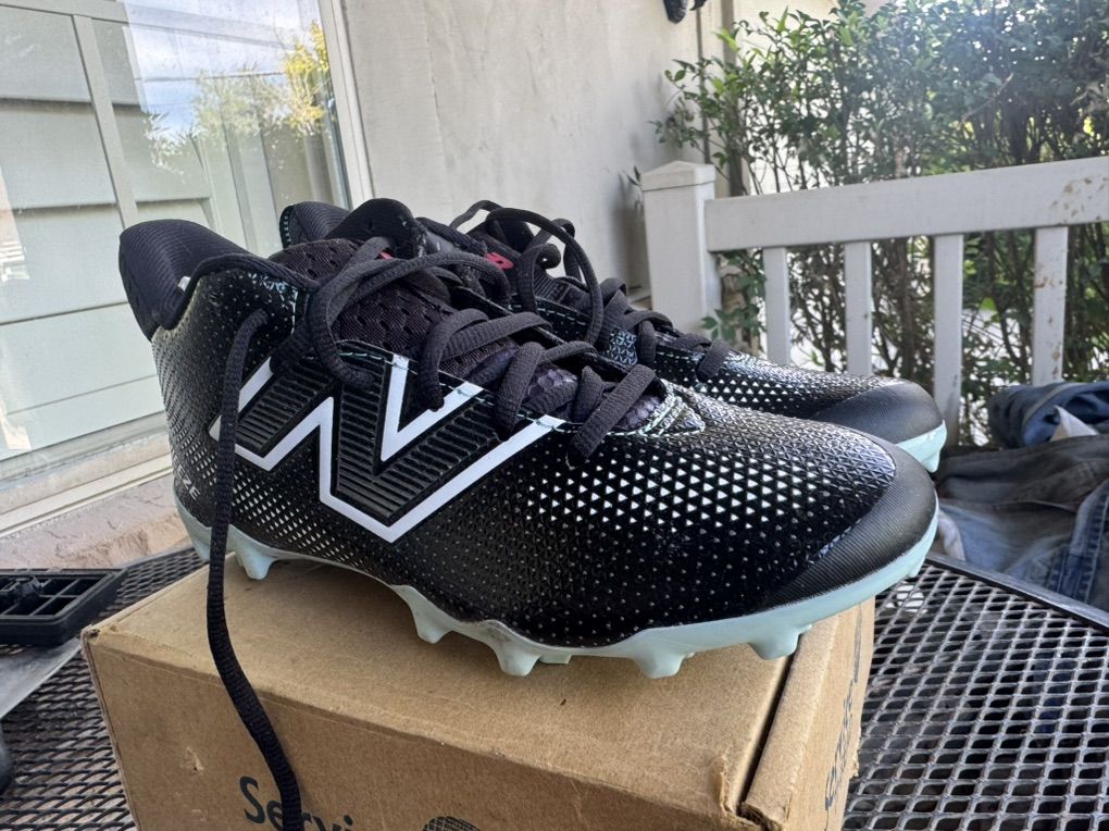 New Balance Freeze Lacrosse Cleats Size 5