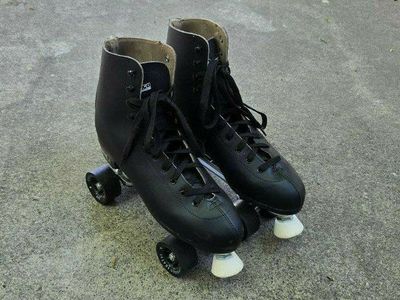 Men's Size 12-13 Chicago 805 Black Classic Roller Skates 4 Wheels Roller Rink Derby