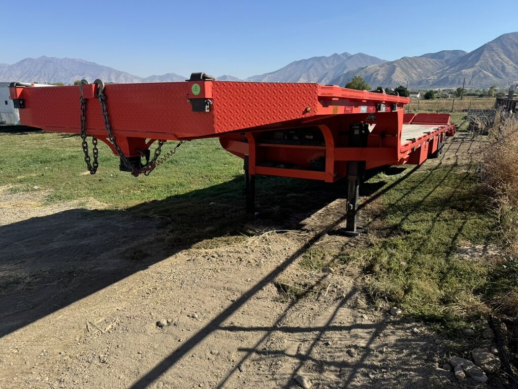 Gooseneck Trailer