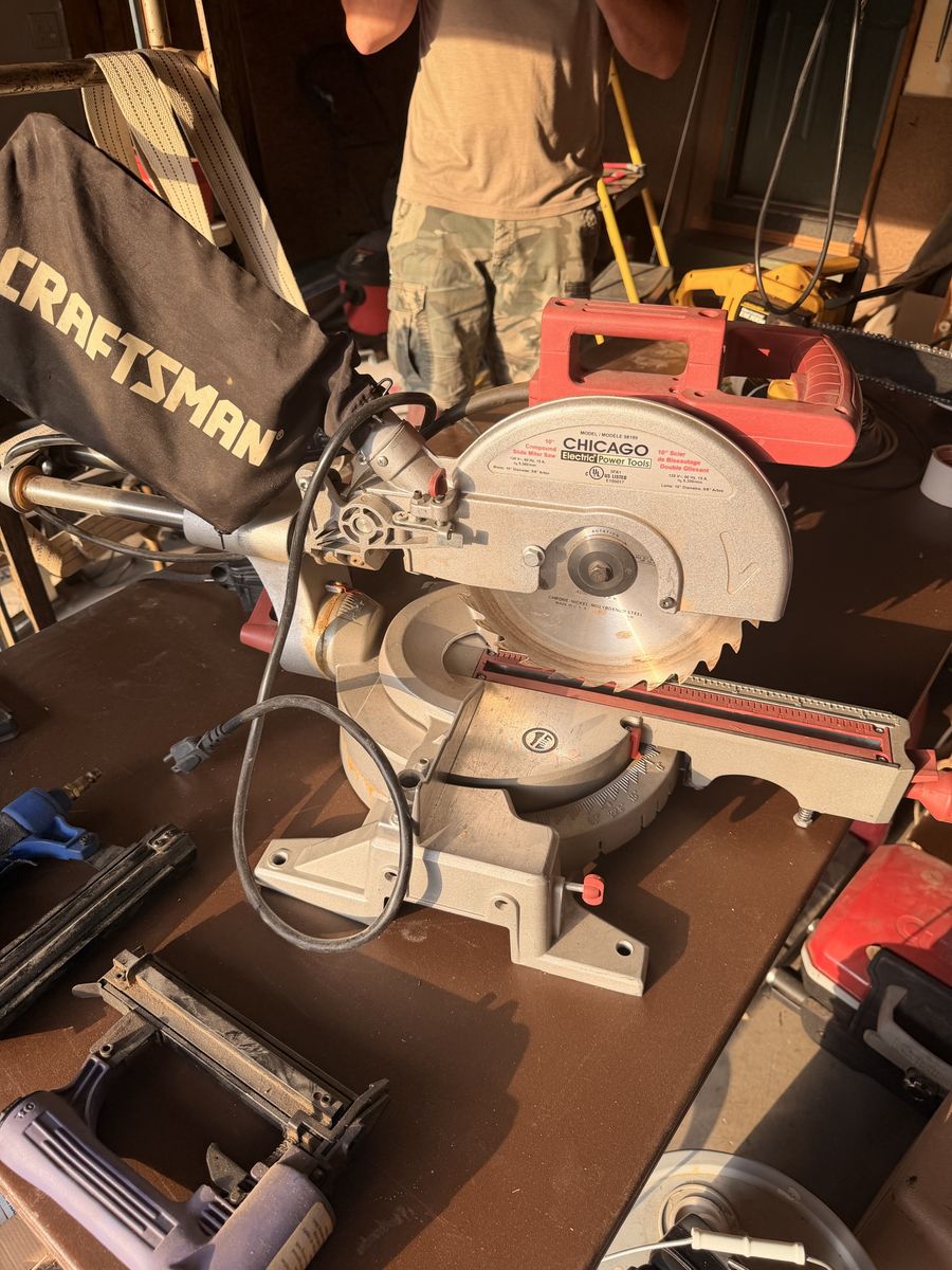 Chicago Electric Power Tools 10" Miter Saw Model 91171