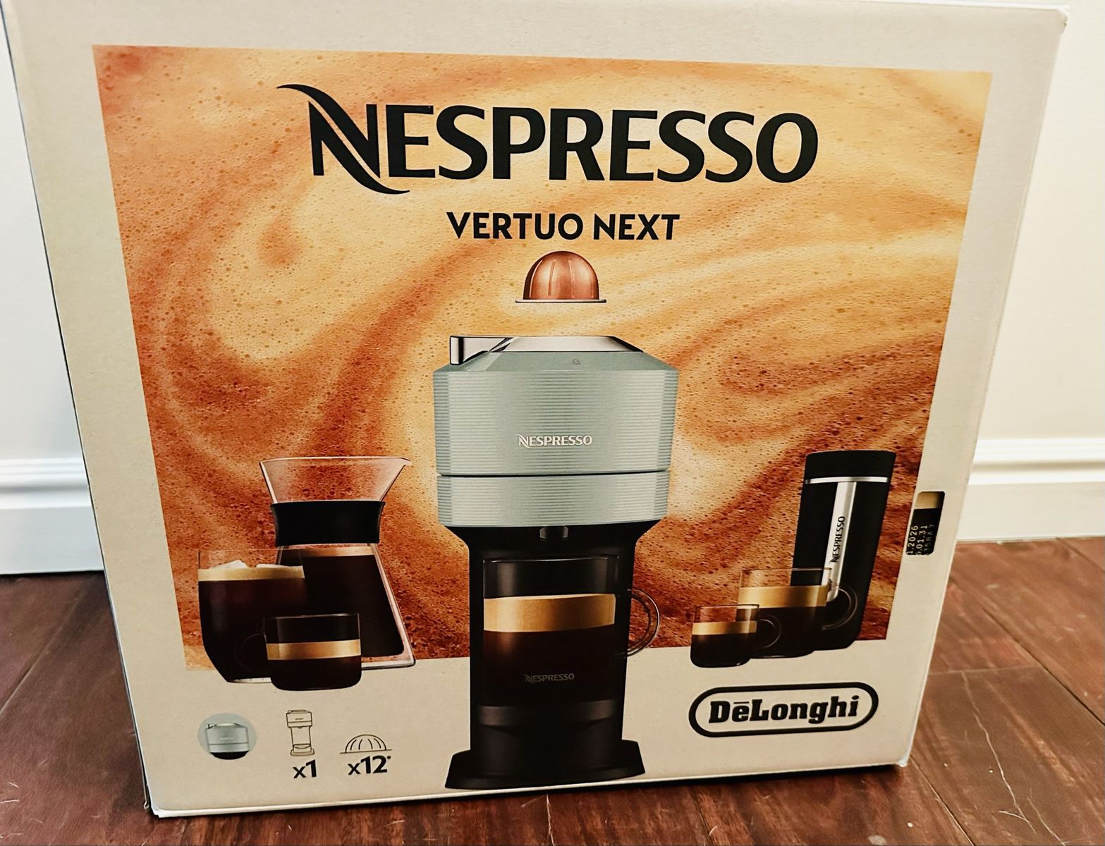 Nespresso Vertuo Next De'Longhi Coffee & Espresso Maker - New