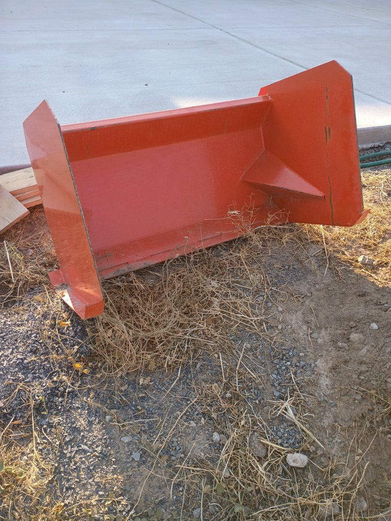 Box Plow for Mini Skid Steer