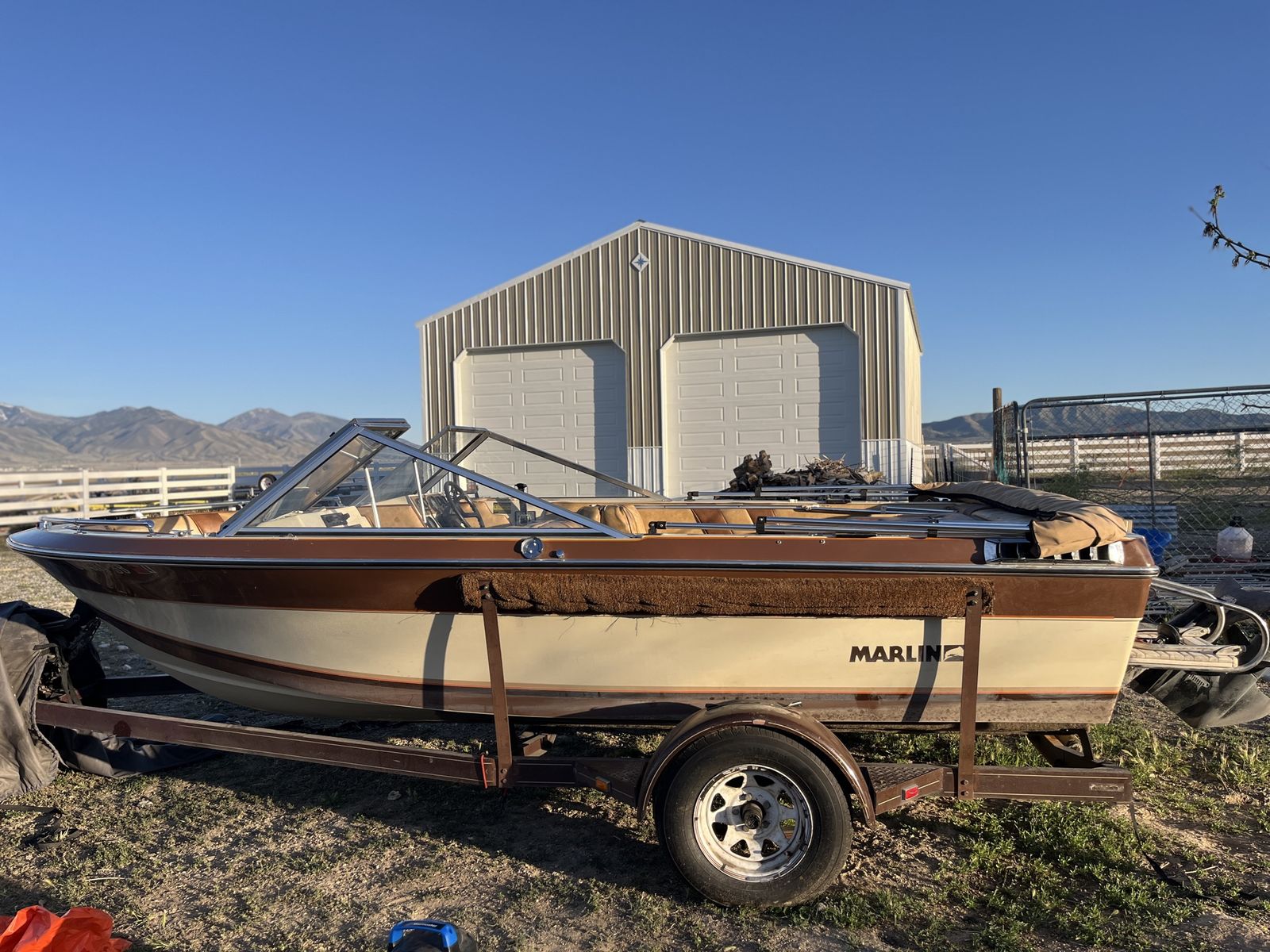1985 marlin boat