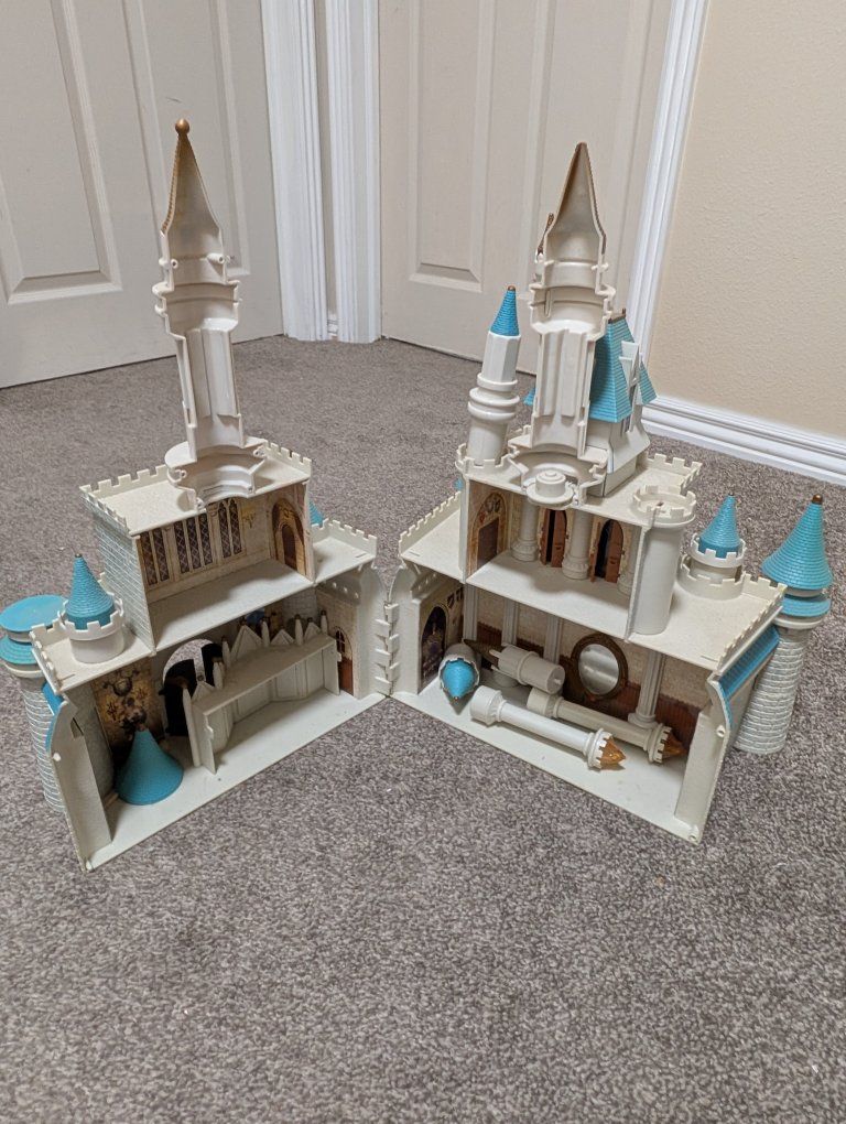 Cinderella Castle Playset