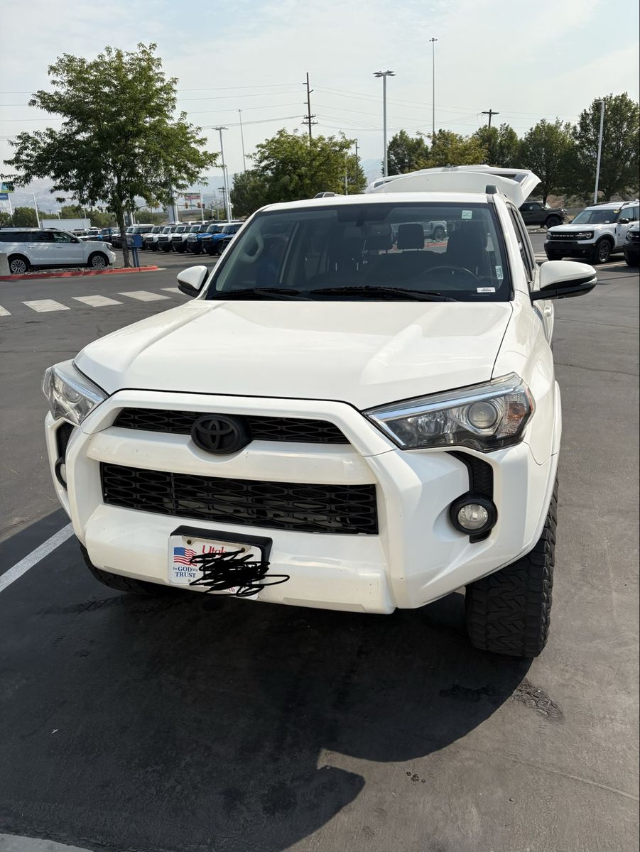 2019 Toyota 4Runner SR5 Sport