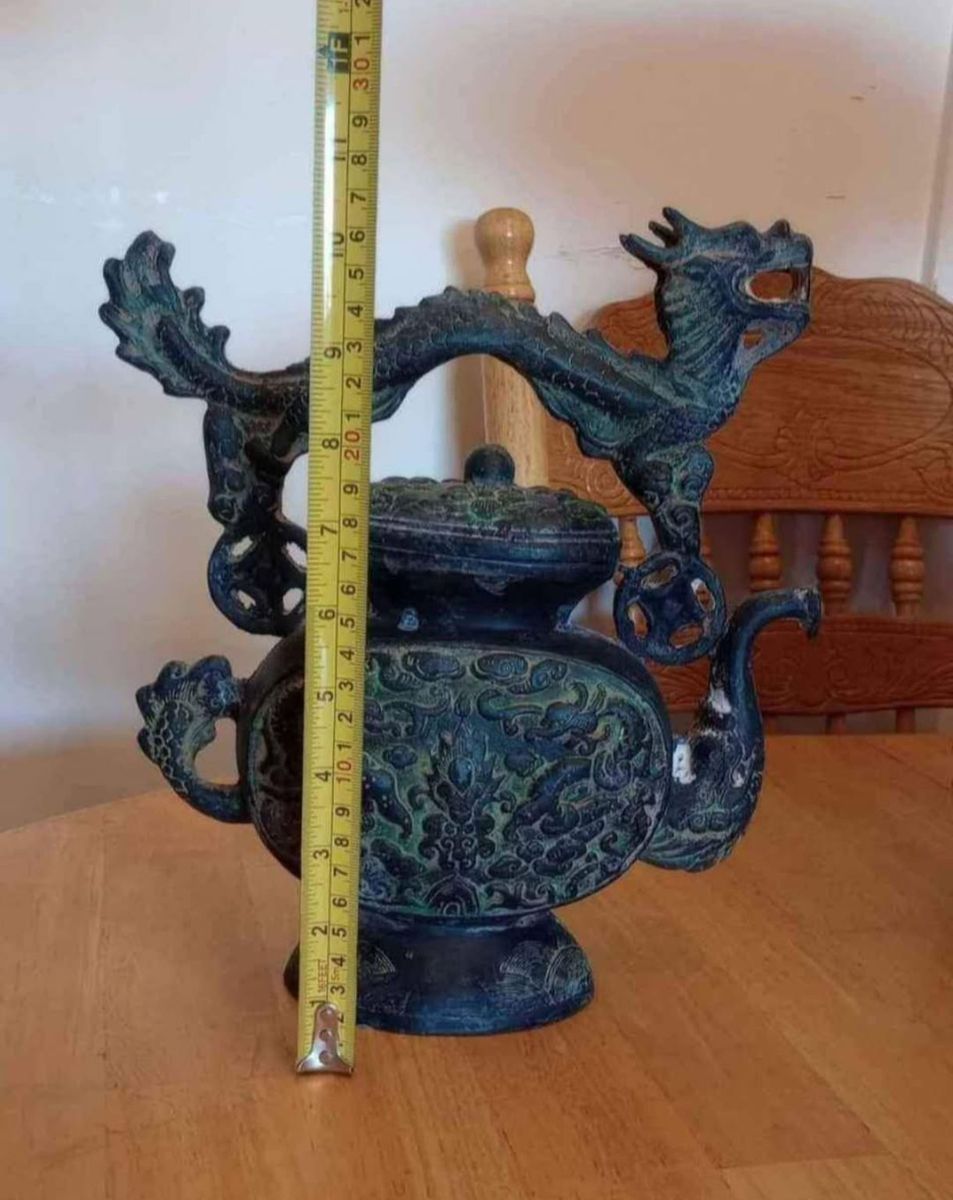 Vintage Chinese Asian Bronze Dragon Teapot Decorative Vessel