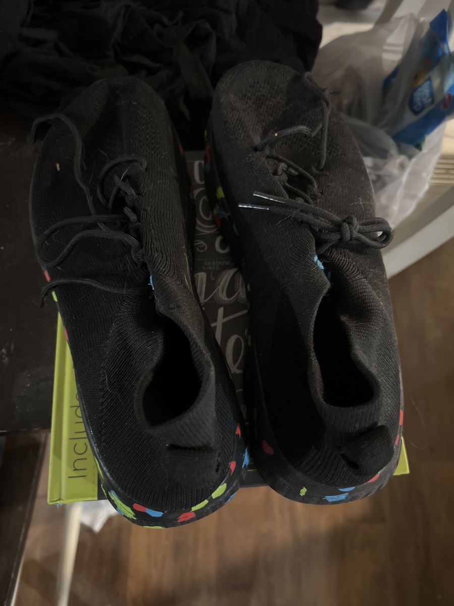 Size 10-11 Never Worn