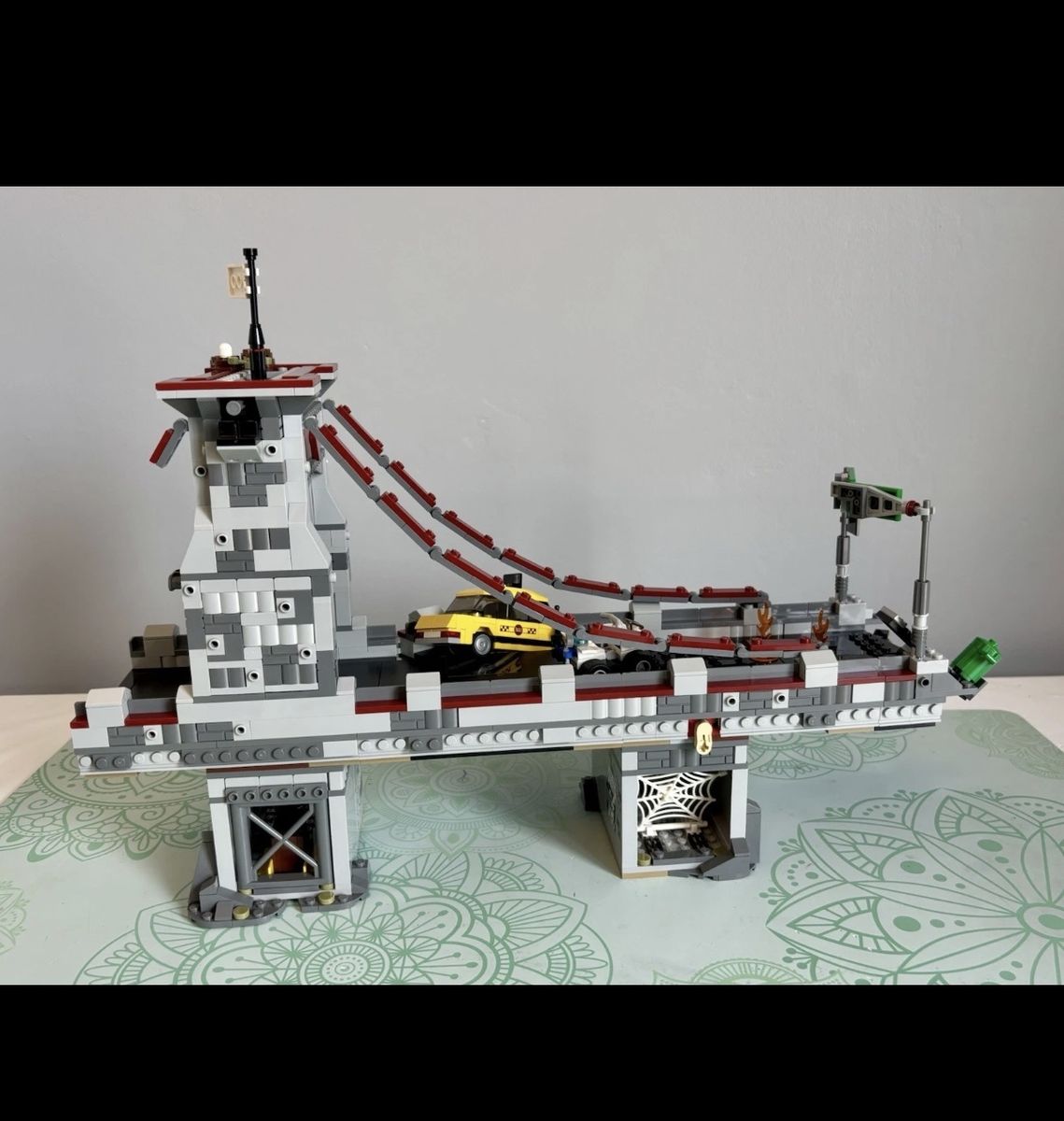 Main image 15