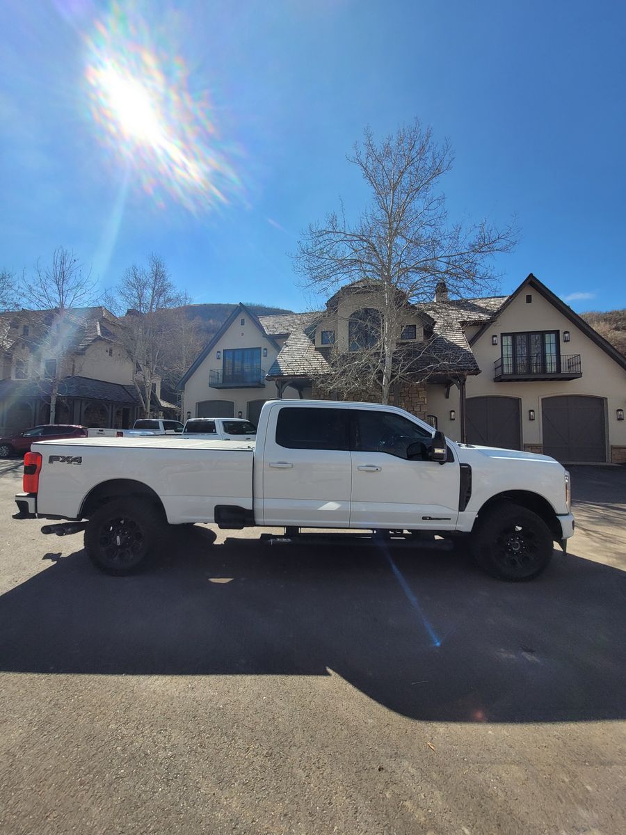 2024 Ford F-350 Super Duty Lariat