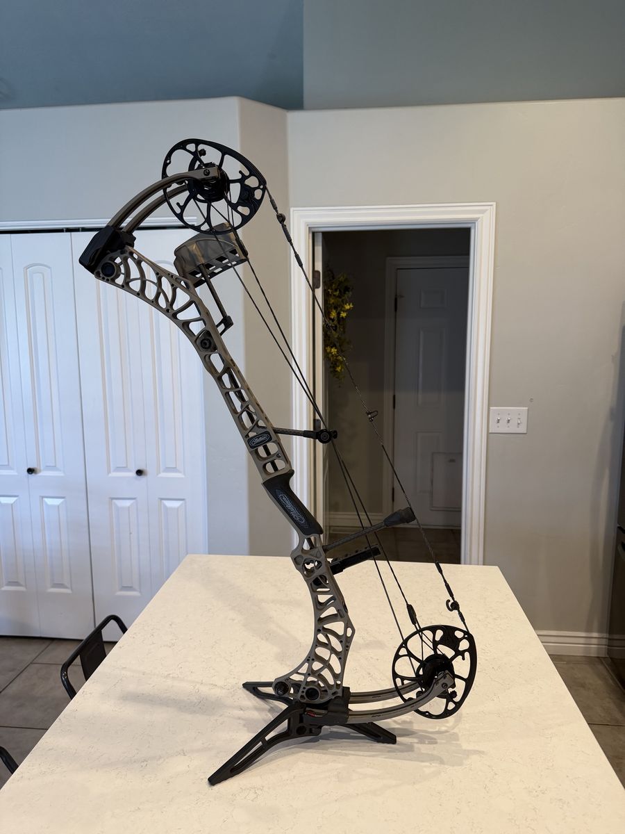 Mathews Phase 4 33”