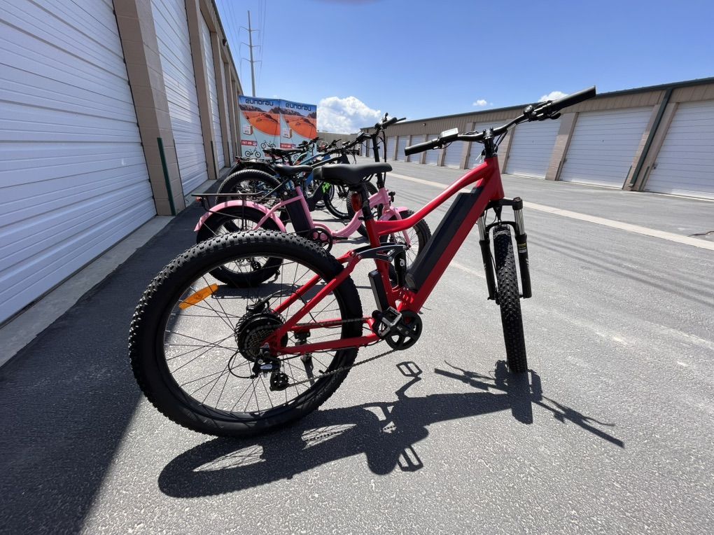 BRAND NEW! UHVO Ebike 3 Color Options