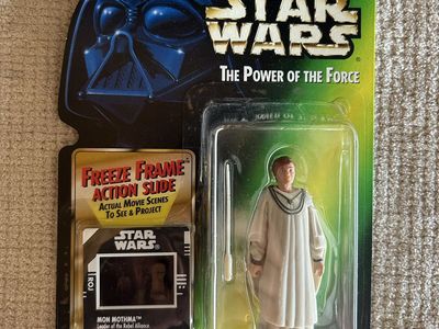 90’s Vintage Kenner Star Wars Power of the Force Mon Mothma Action Figure with Baton “Freeze Frame Slide”