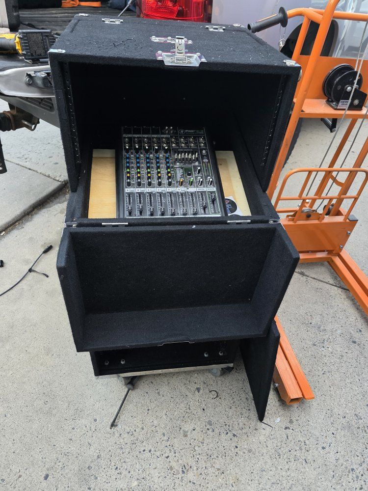 DBX Driverack PA+ Pro Audio Rack Mount System with Power Conditioner &  free Mixer   for dj or bands.