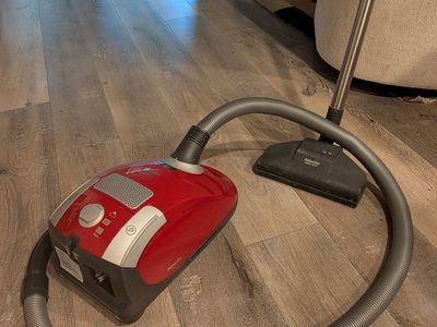 Miele Antares S4210 Red Canister Vacuum