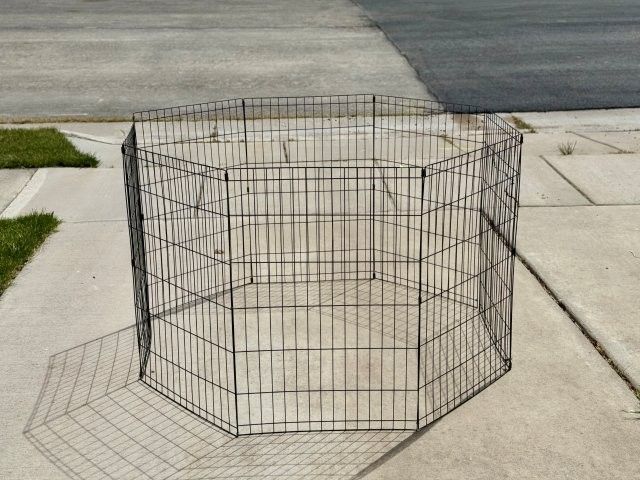 Metal Pet Exercise Pen 36" Tall