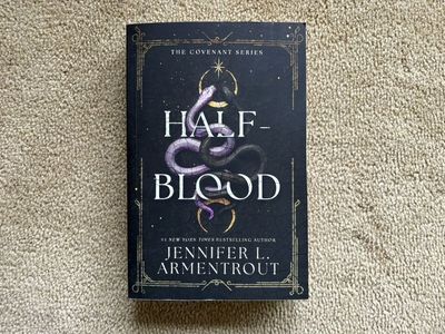 Half-Blood, by Jennifer L. Armentrout (paperback)