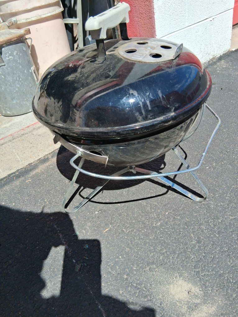 Main image 6