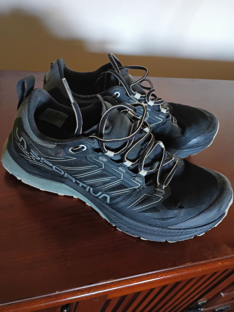 La Sportiva Men's 9.5 Trail Running Shoes Jackal Grey/Black