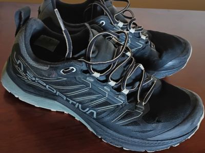 La Sportiva Men's 9.5 Trail Running Shoes Jackal Grey/Black