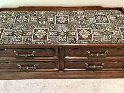 Vintage chest