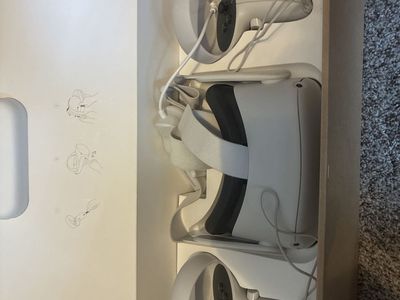 Oculus Meta Quest 2 with external battery
