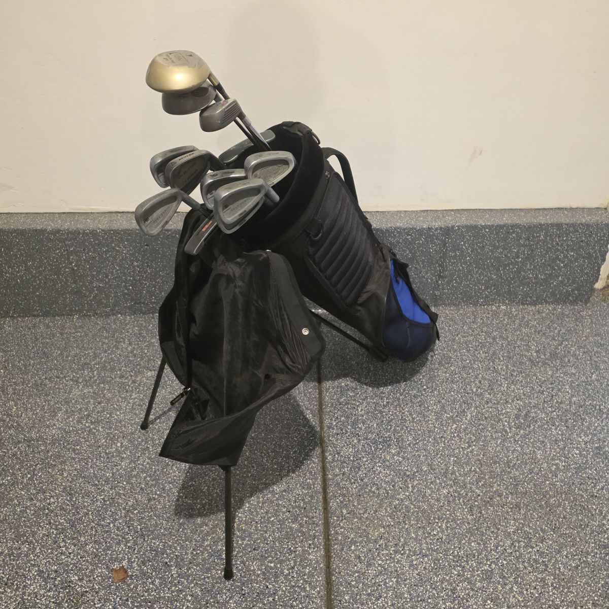 Golf Clubs with Bag