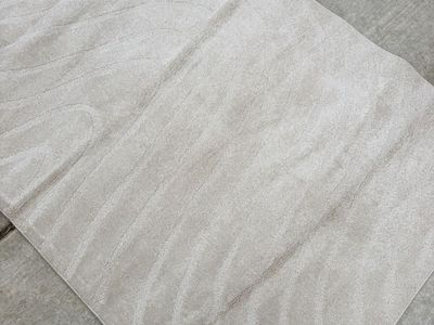 New. Super Plush 4x6 Cream Zen Wave Area Rug