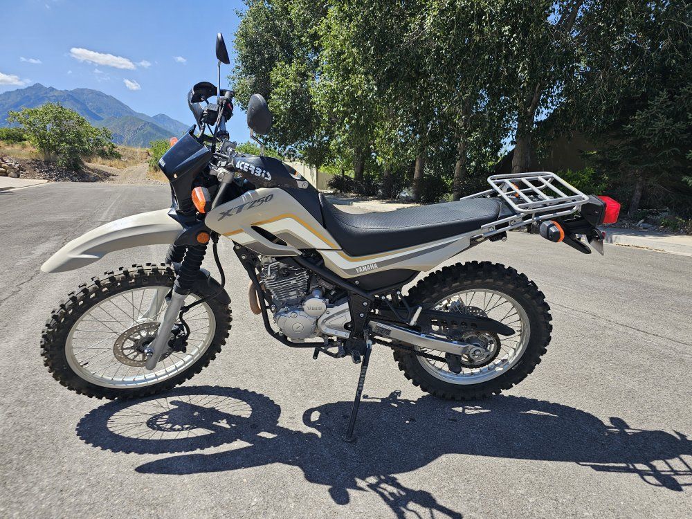 2018 Yamaha XT250 Dual Sport Motorcycle - Low Miles, Ready for Adventure