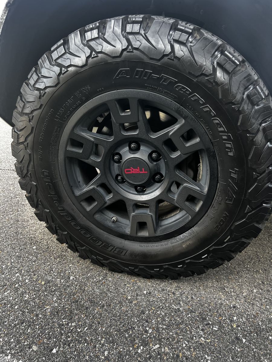 BFGoodrich KO2 All-Terrain T/A LT265/70R17 121/118S Tires - Set of 4
