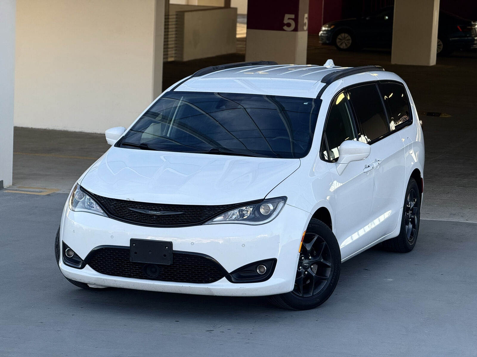 2018 CHRYSLER PACIFICA Touring-L Plus