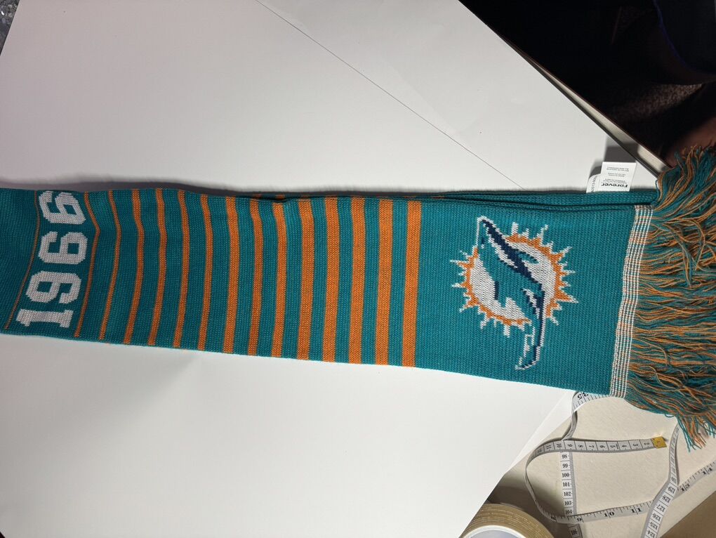 Miami Dolphins scraf