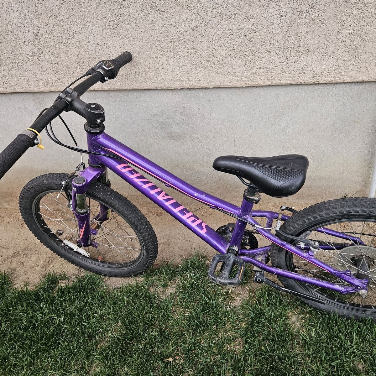 Kids Specialized 20" bike