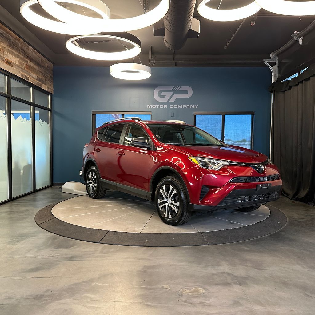 2018 Toyota RAV4 LE