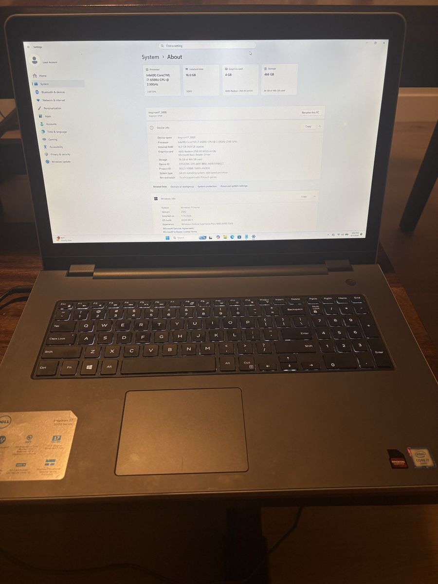 Dell Inspiron 17 5000 Series (5759) 17.3" Laptop - Intel i7-6500U, 16GB RAM, 500GB SSD, Radeon R5 M335