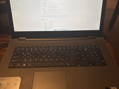 Dell Inspiron 17 5000 Series (5759) 17.3" Laptop - Intel i7-6500U, 16GB RAM, 500GB SSD, Radeon R5 M335