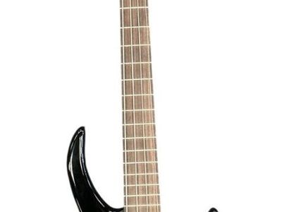 bass+amp+2 cables
