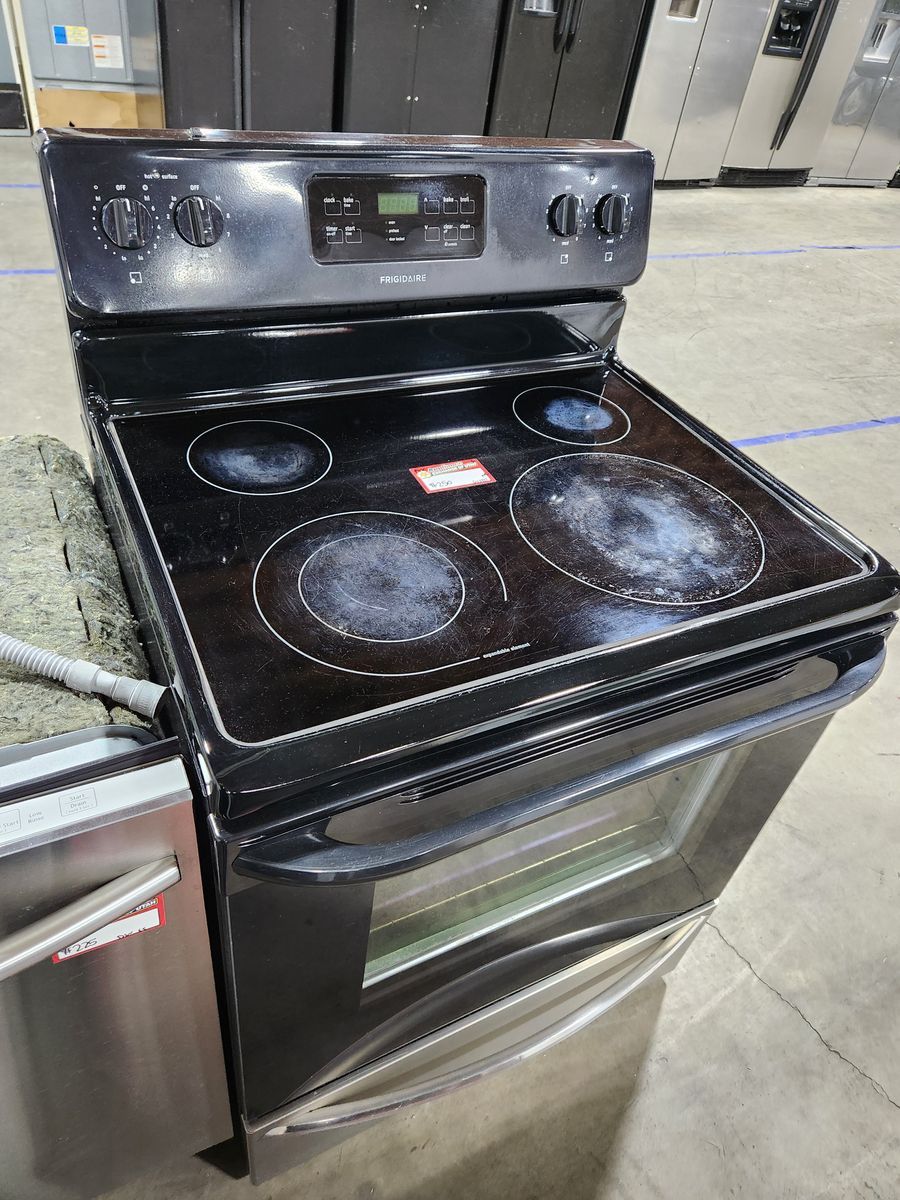 Frigidaire Electric Range Stove - Black Smooth Glass Top